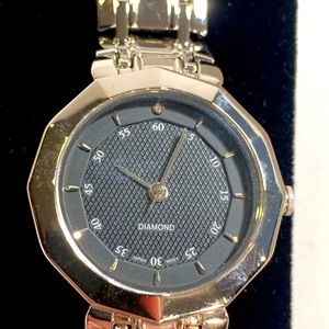 Silver link watch, with grey face